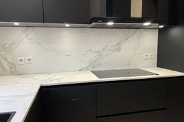  Cuisine design noir mat à Hussigny-Godbranche | Raison Home - 3