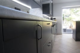 Black kitchen with shaker cabinets in Solihull | Raison Home - 7
