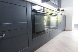 Black kitchen with shaker cabinets in Solihull | Raison Home - 6