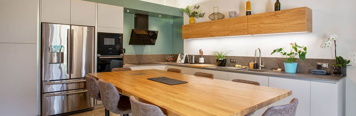 background-cover-delphine-dieu