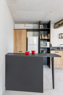 Contemporary black and wood kitchen | Raison Home - 7
