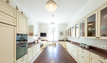 kitchen_ushaped_design