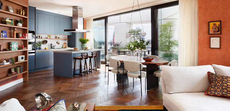 Open kitchen in modern mid blue style in London | Raison Home  - 3