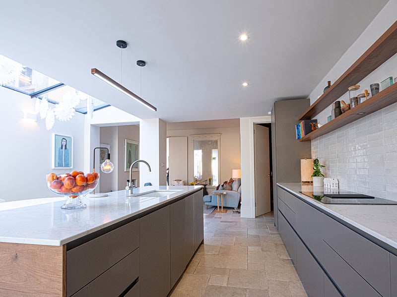 Charleston Gray with warm wood kitchen in Bath 3