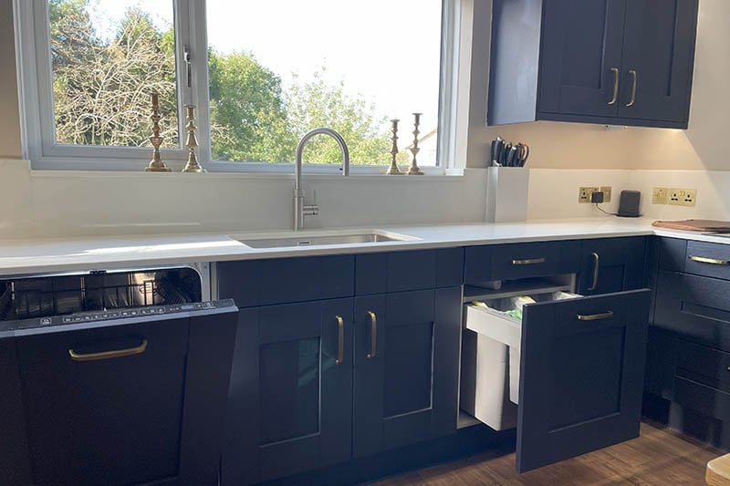 Navy Shaker kitchen in Frome 2