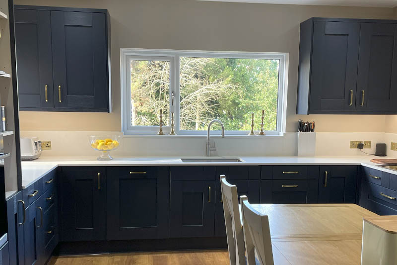 Navy Shaker kitchen in Frome 1