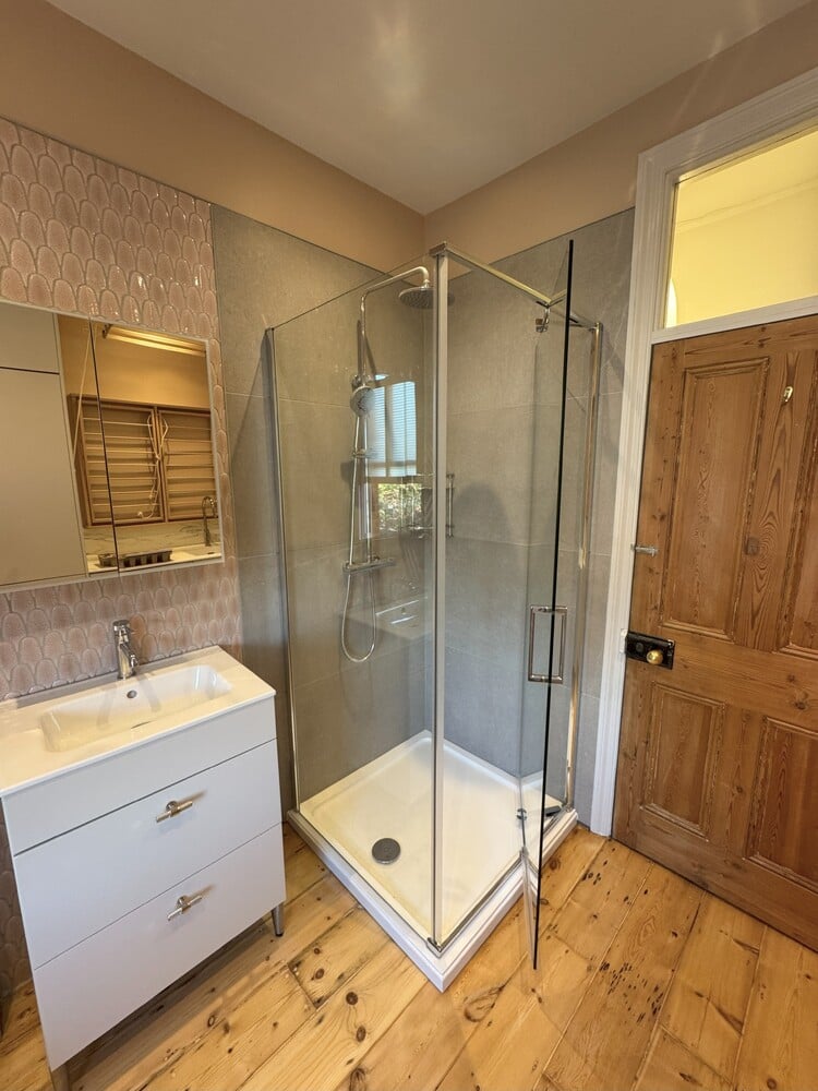 Pink Shower and Utility Room - 3