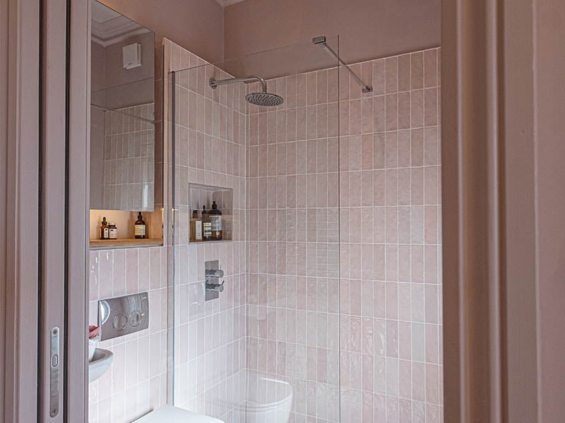 Pink Shower room in Bath | Raison Home - 1