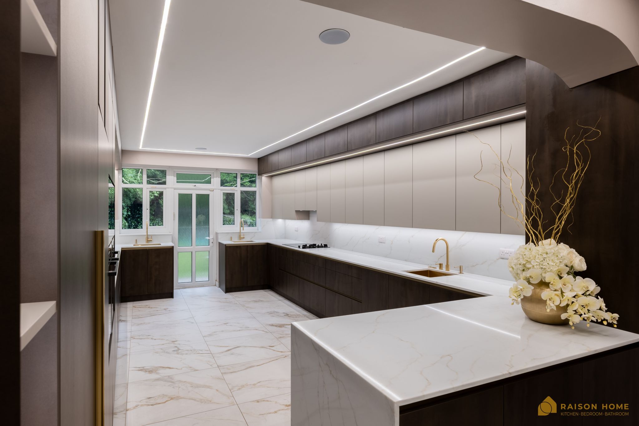 Ambra Metal and Stone Handless Kitchen - 5