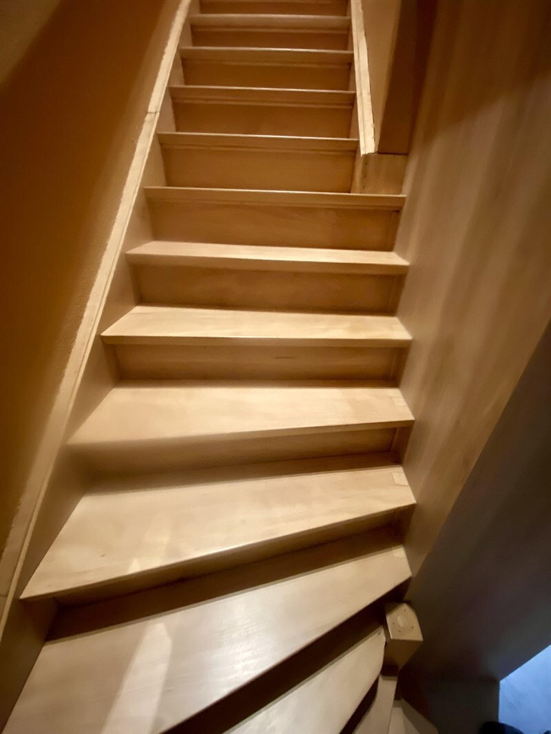 Rangements d'entrée en bois à Rhode-Saint-Genèse | Raison Home - 4