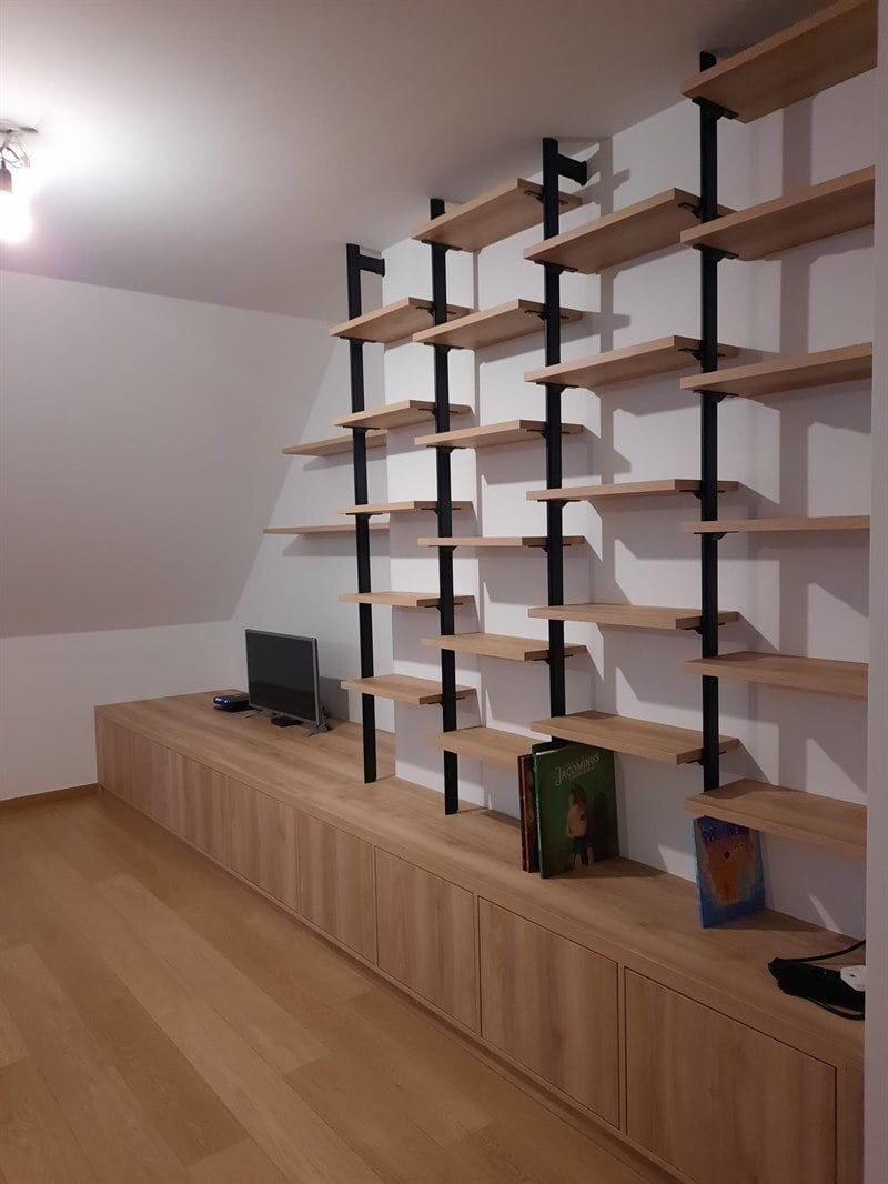 Meuble rangement et bibliothèque bois et noir à Bruxelles 4