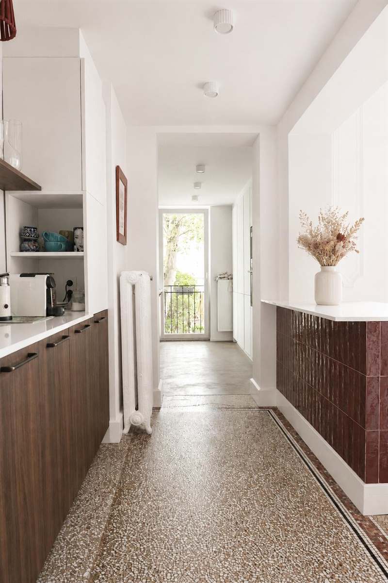 Cuisine contemporaine bois et blanc à Bruxelles | Raison Home - 2