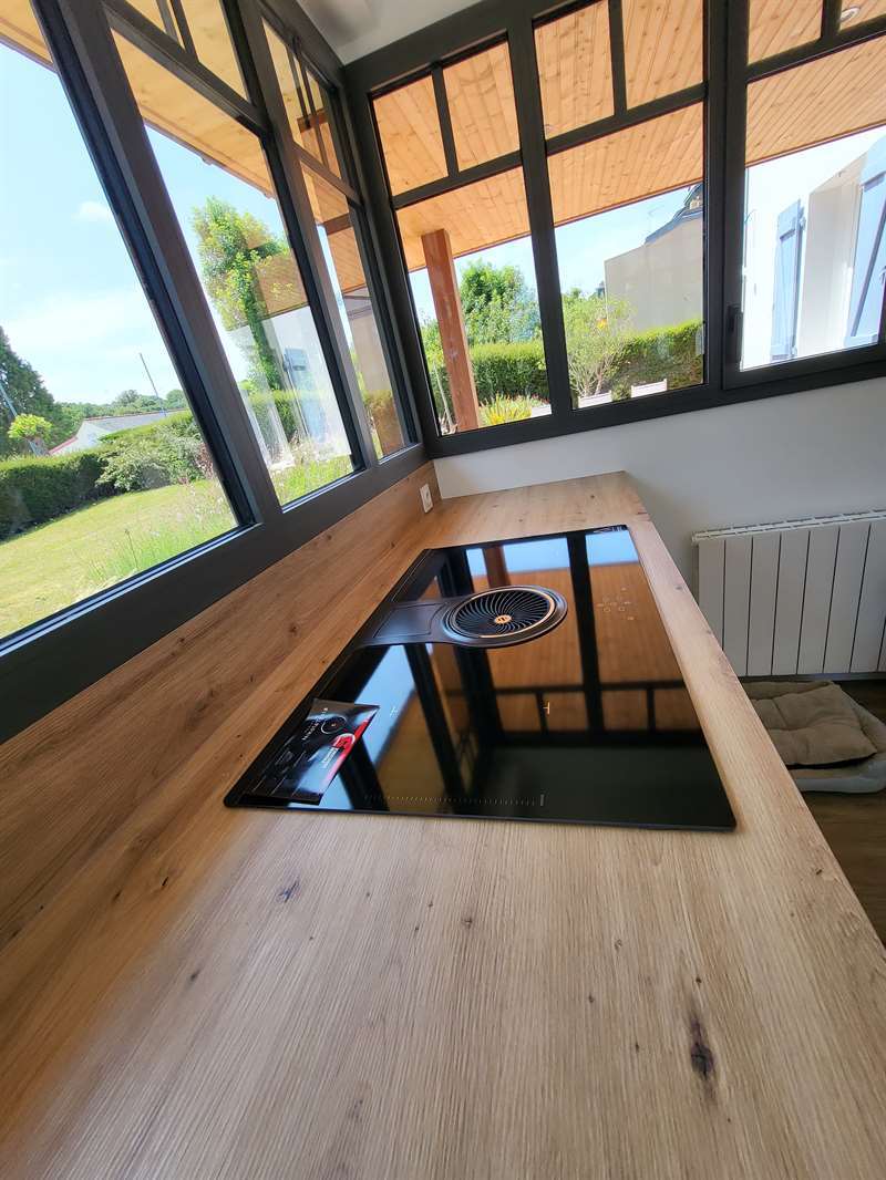 Cuisine en L blanche à St-Cast-le-Guildo | Raison Home - 3