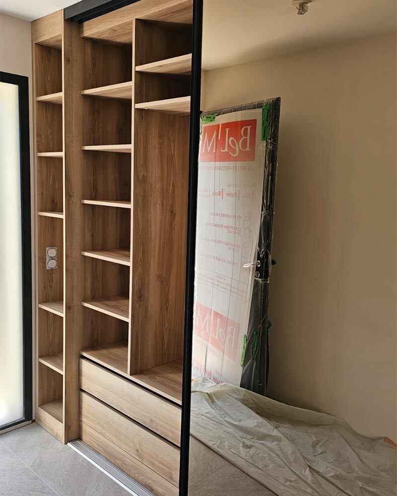 Armoire sur mesure pour entrée et chambre parentale à Archamps 7