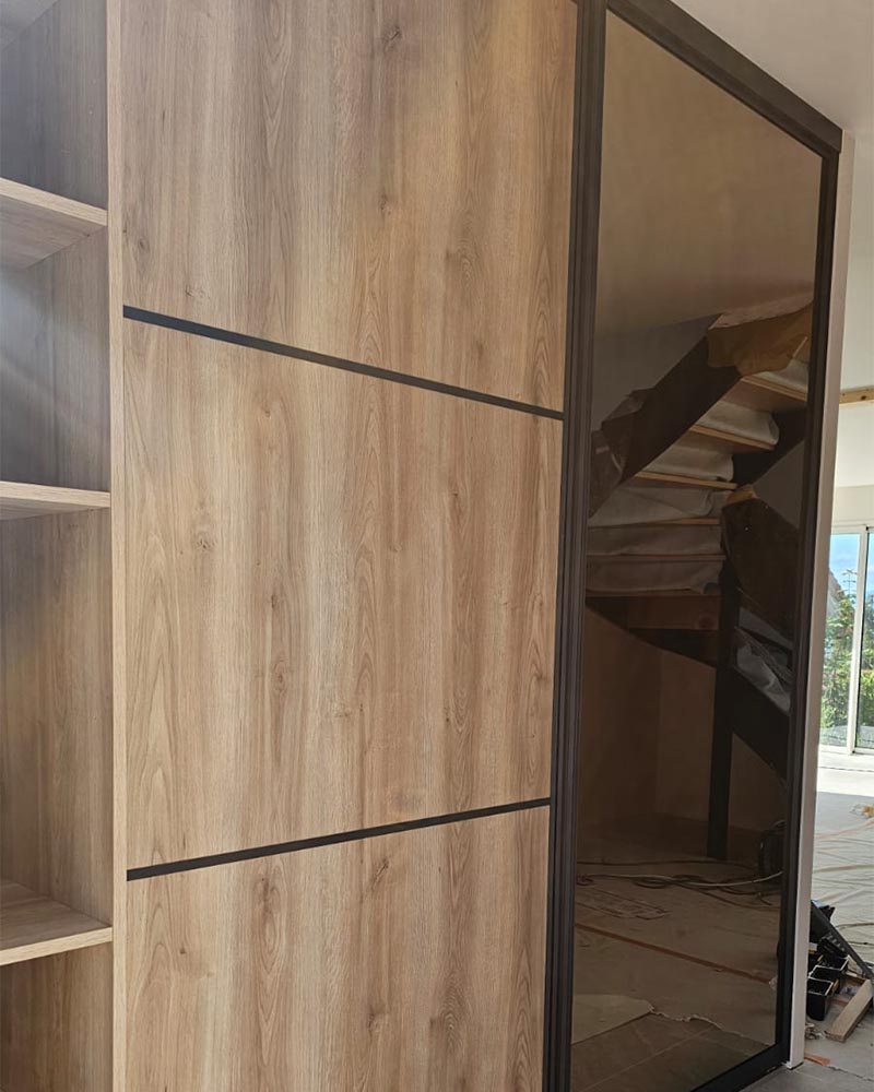 Armoire sur mesure pour entrée et chambre parentale à Archamps 6