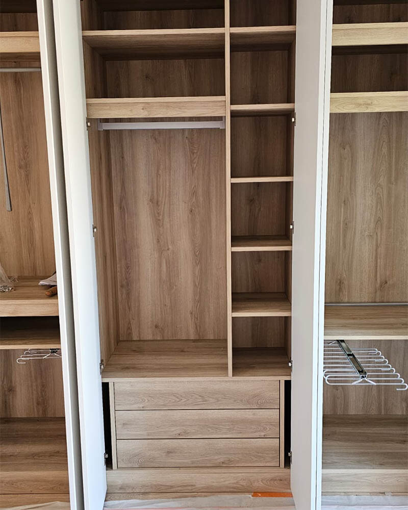 Armoire sur mesure pour entrée et chambre parentale à Archamps 4