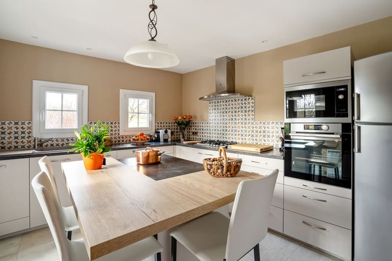 Cuisine contemporaine en L à Blois | Raison Home - 7