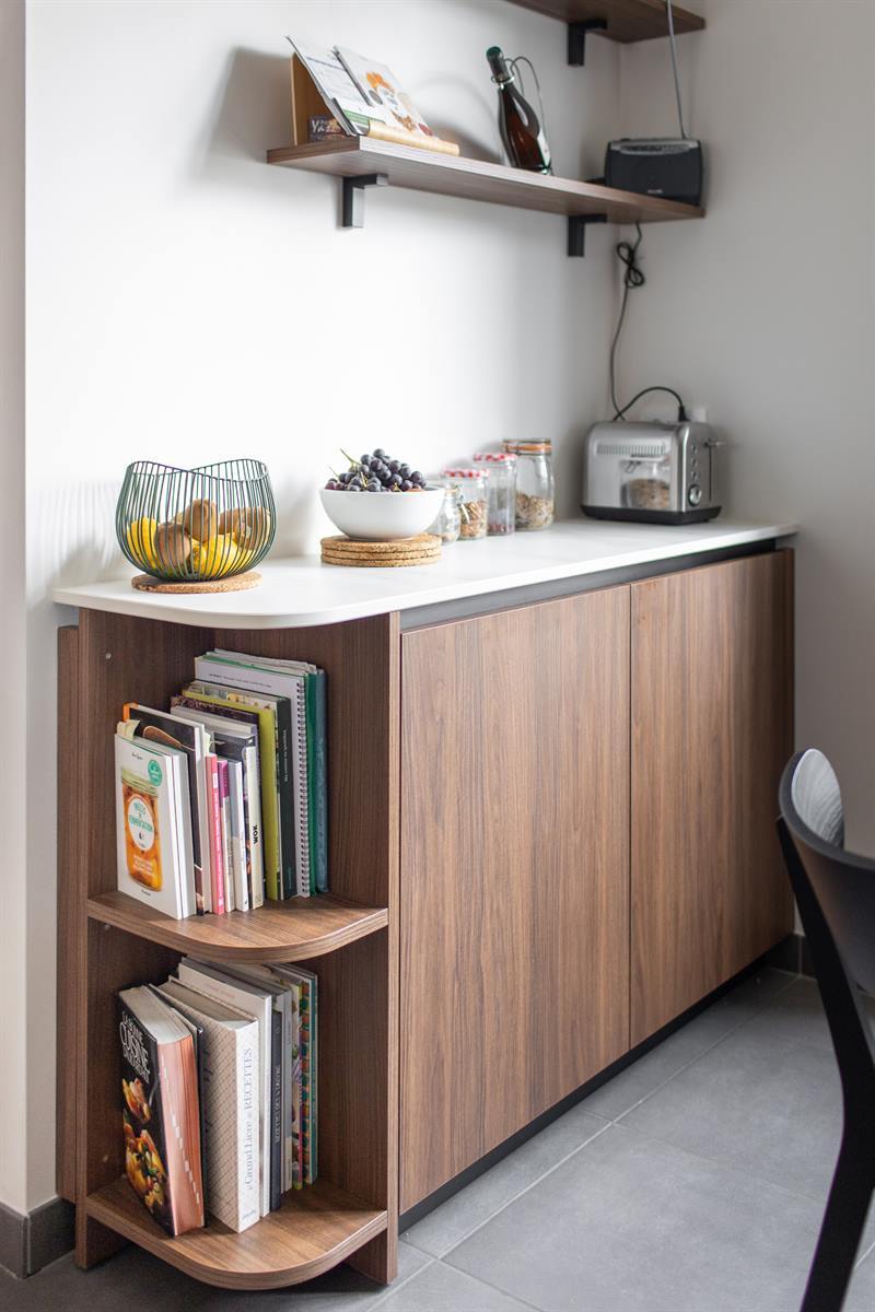 Cuisine fermée de style moderne bois à Villeurbanne 6