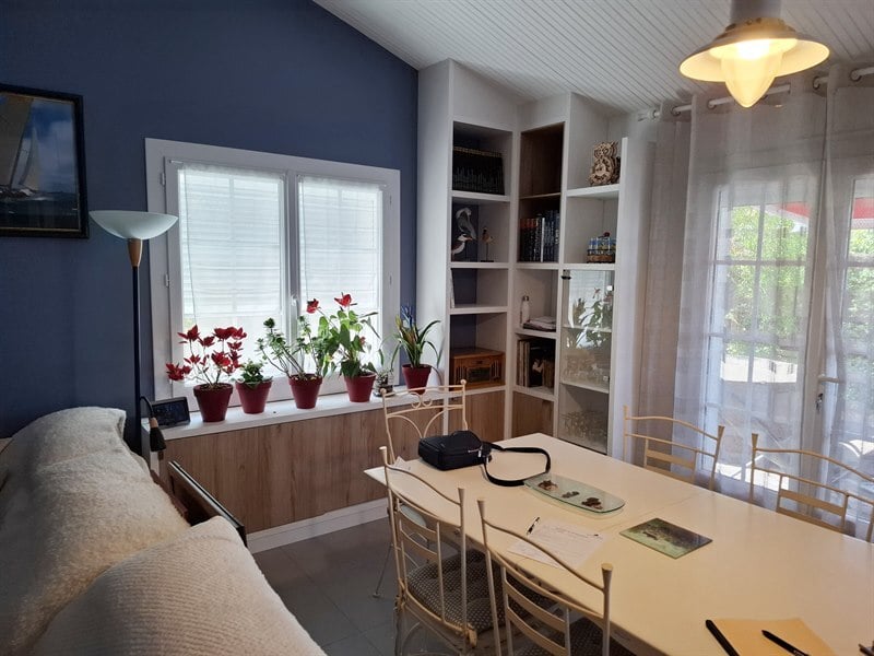 Rangements d'entrée sur-mesure bois et blanc à Chateau-d'Olonne 3