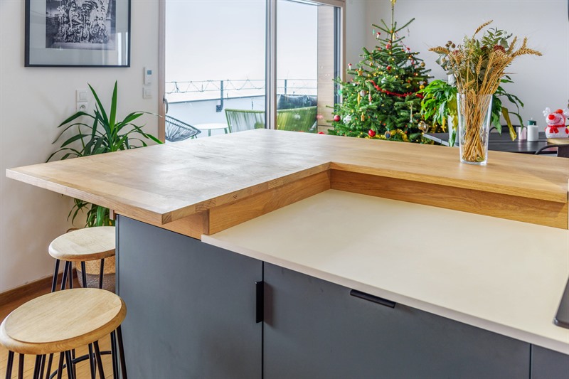 Open kitchen in contemporary wood and white style 8