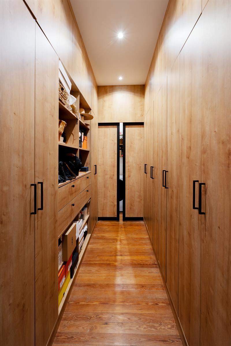 Grand dressing fermé à Toulouse 1