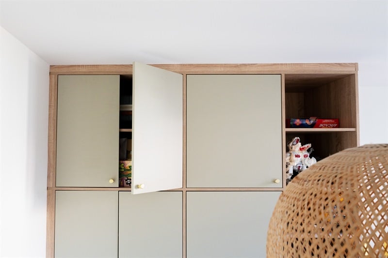 Rangements et bureau bois et vert à Toulouse 6