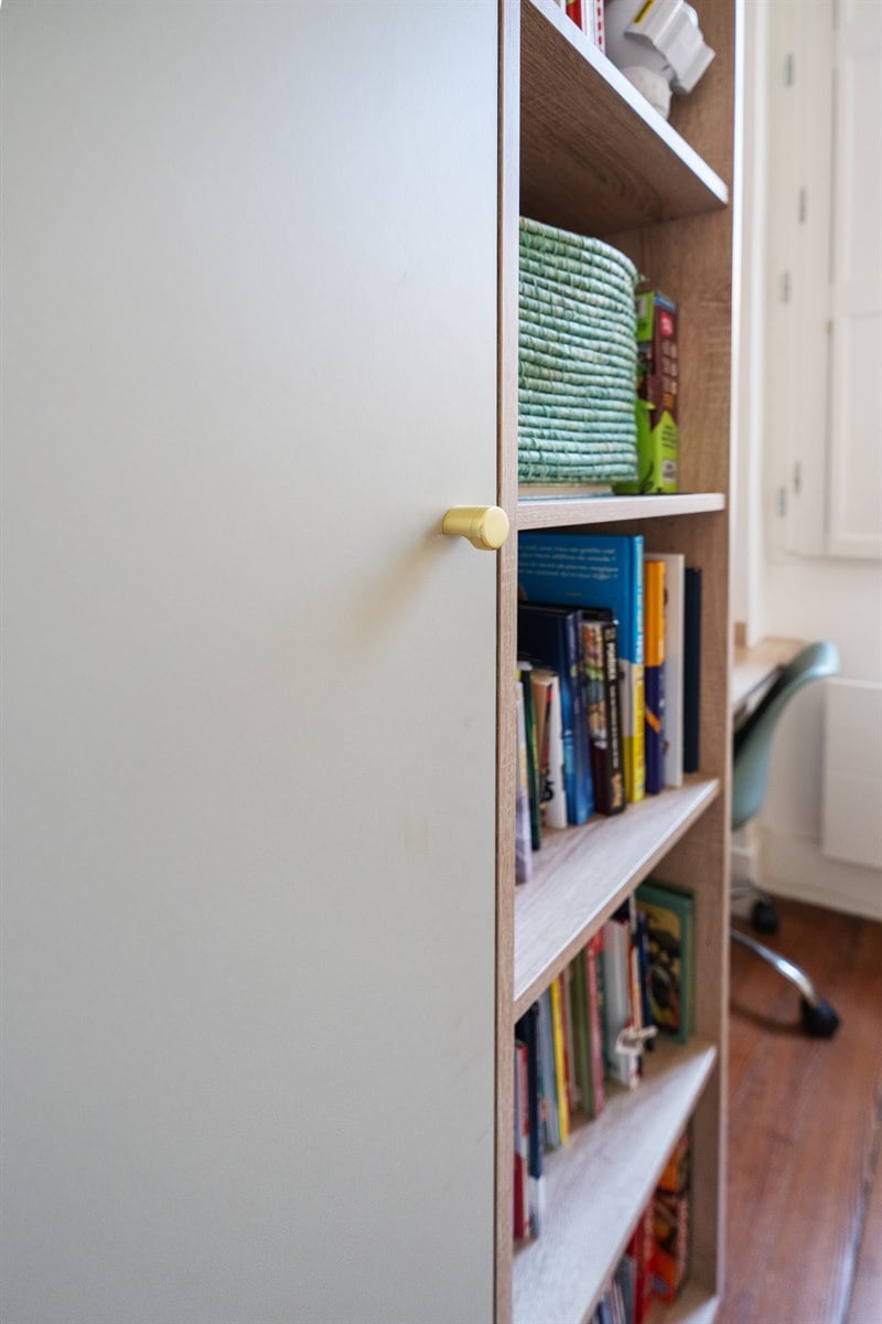 Rangements et bureau bois et vert à Toulouse 7