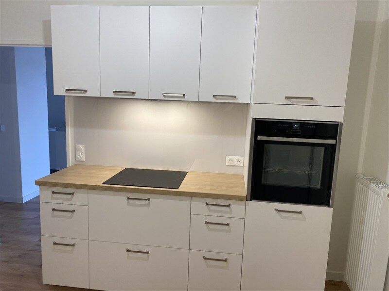 Petite cuisine sur-mesure bois et blanc à Longjumeau 2