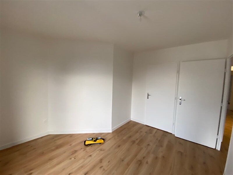 Petite cuisine sur-mesure bois et blanc à Longjumeau 9