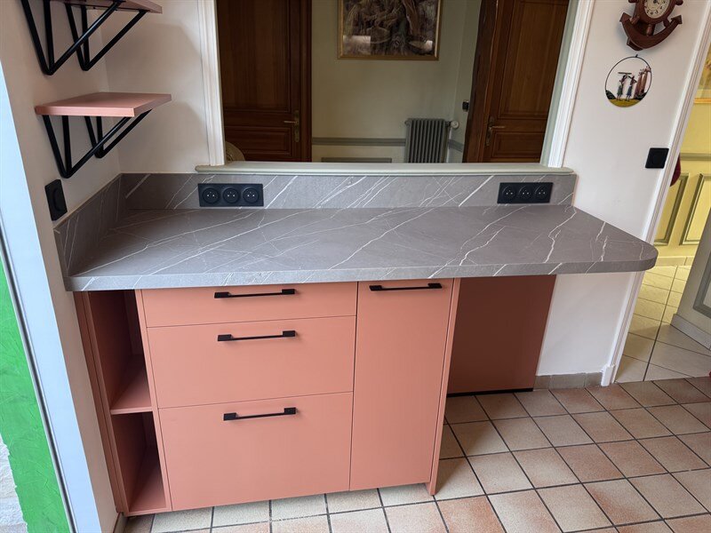 Cuisine fermée de style moderne beige à Savigny-sur-Orge  5