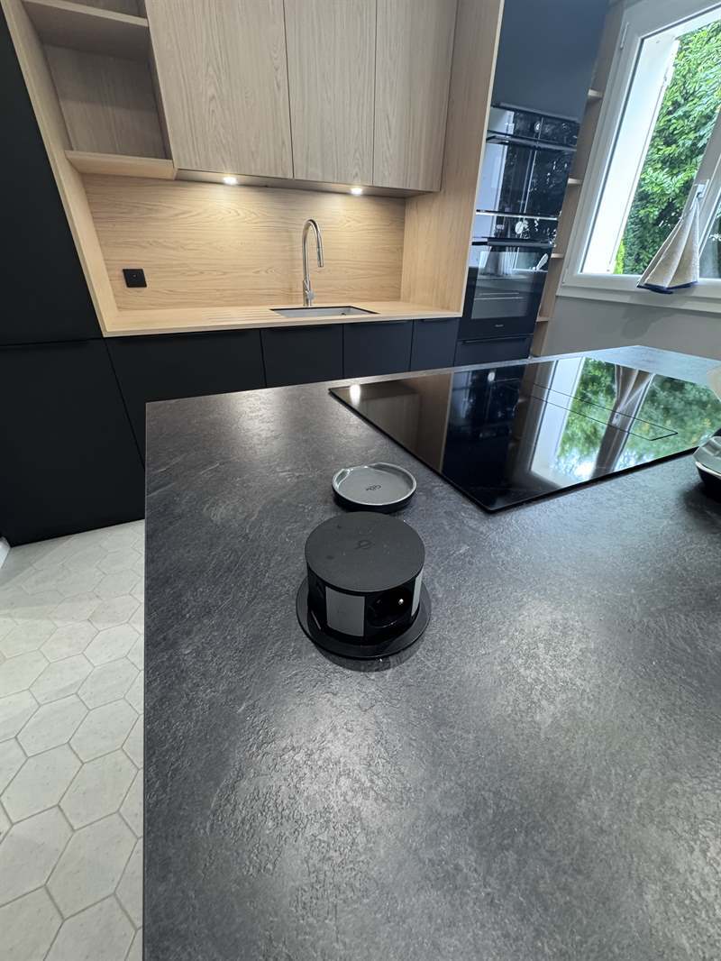 Cuisine à cadre avec îlot à Soisy-sur-Seine | Raison Home - 5
