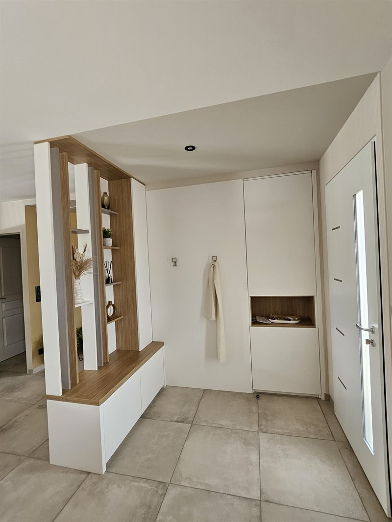 Rangements d'entrée et meuble TV blancs et bois | Raison Home - 3