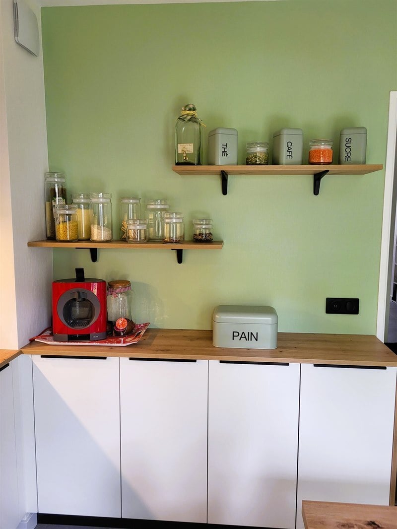 Cuisine de style moderne bois et blanc à St Herblain 4