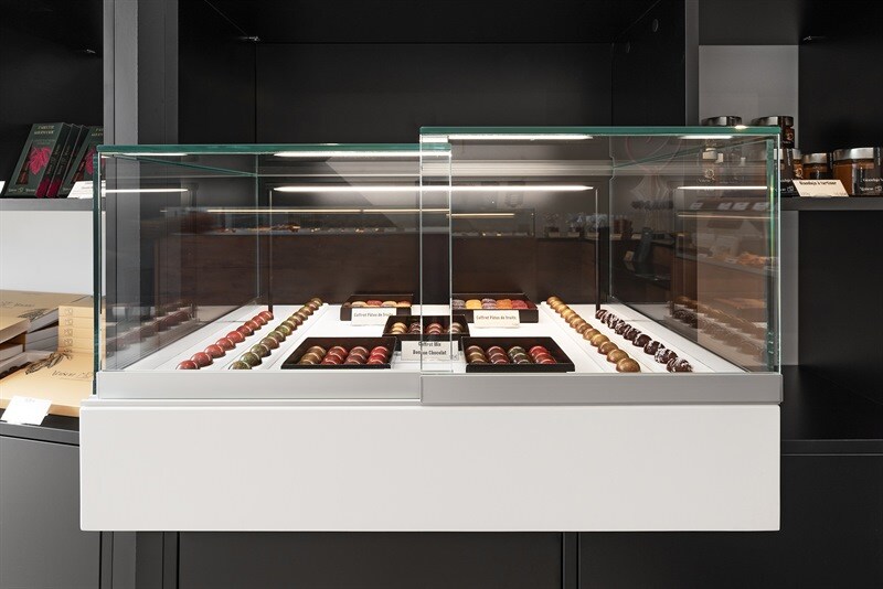 Meuble sur-mesure pour une chocolaterie à Saint-Juery 5