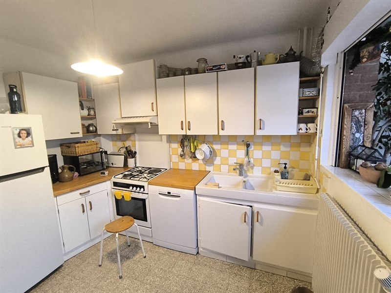 Cuisine fermée de style contemporain blanc à Faches Thumesnil 3