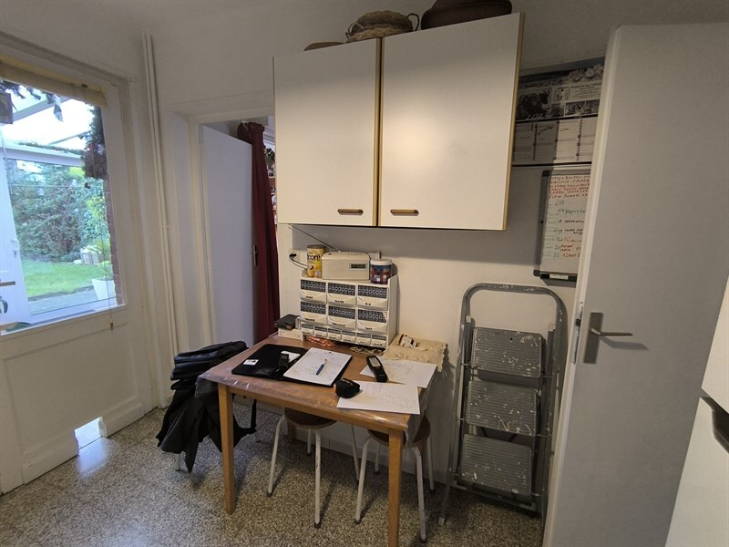 Cuisine fermée de style contemporain blanc à Faches Thumesnil 4