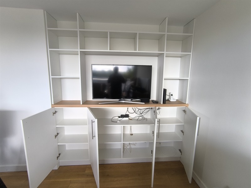 Rangement pour la niche TV à Villeneuve d'Ascq | Raison Home - 1