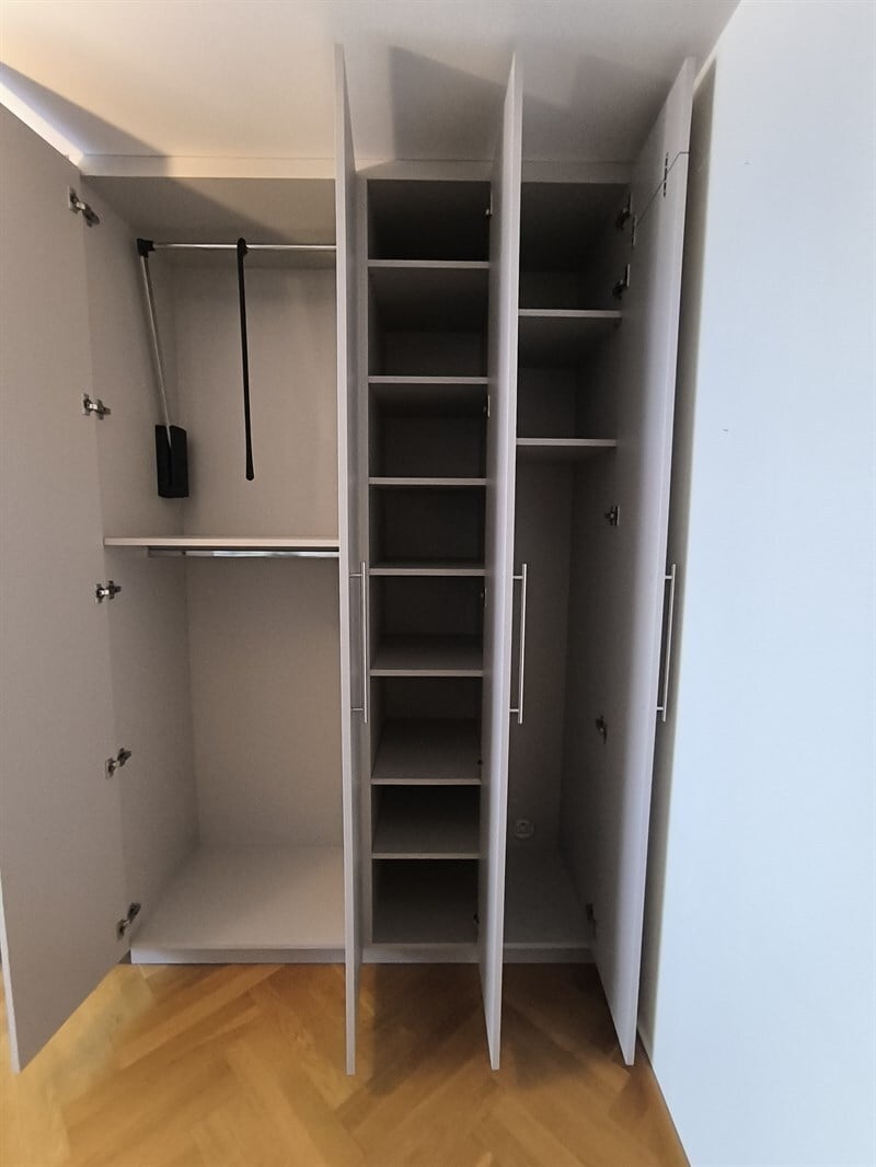 Grand dressing beige à Douai 2