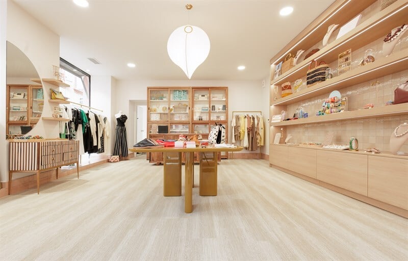 Aménagement magasin prêt-à-porter à Montauban 1