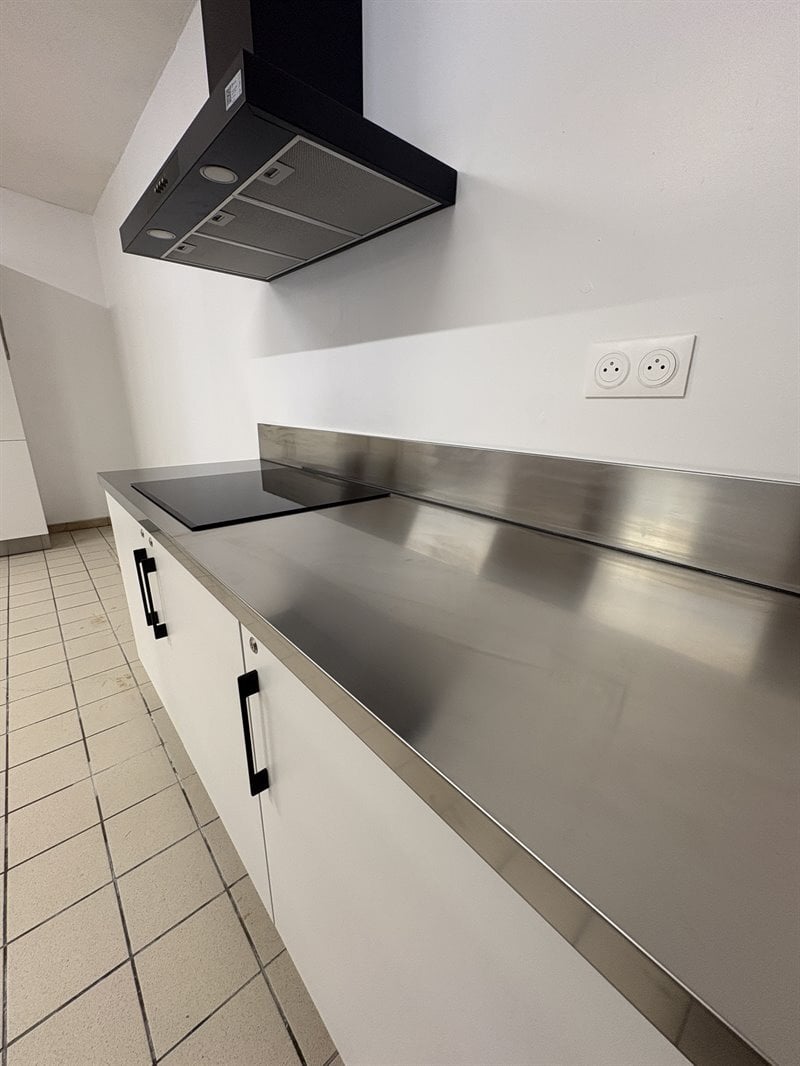 Cuisine pour aménagement professionnel à Villers-sous-Ailly 6