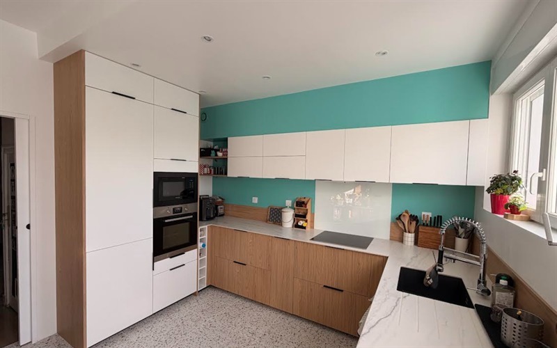 Cuisine nature bois et blanc à Niort | Raison Home - 1