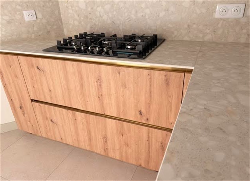 Cuisine de style moderne blanc à Niort | Raison Home - 5