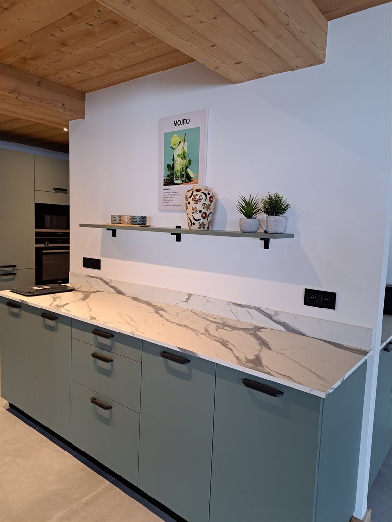 Cuisines modernes dans 3 appartements montagnards chaleureux à Morzine | Raison Home - 9