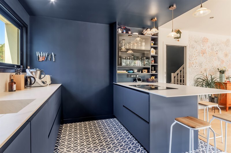 Magnifique cuisine moderne bleu à Reze | Raison Home - 4