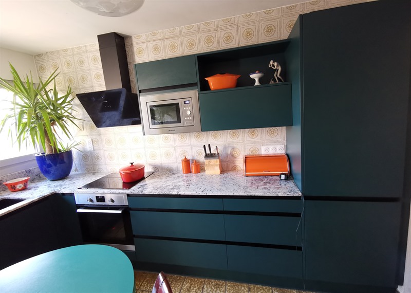 Cuisine moderne bleu et vert à Malzéville | Raison Home - 3