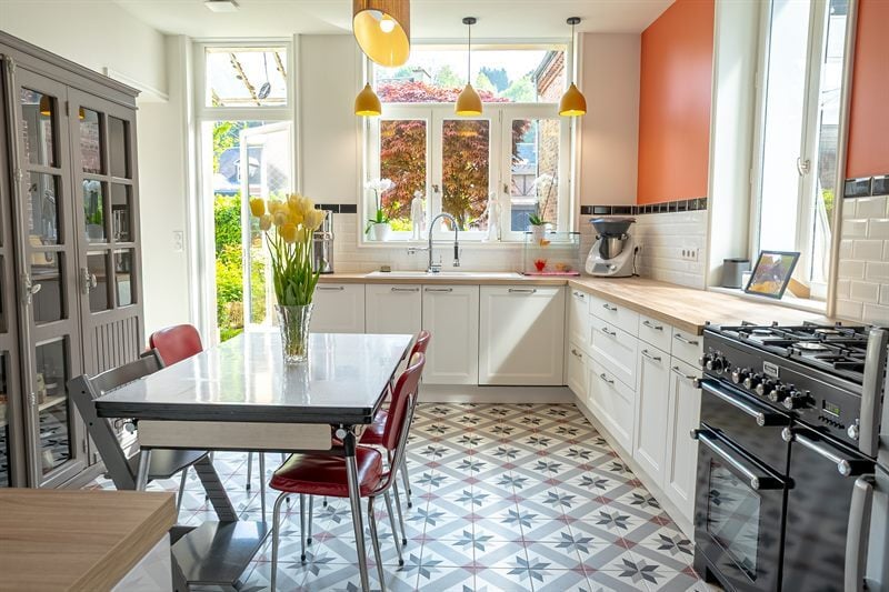 Cuisine cottage bois et blanc au Havre | Raison Home - 2