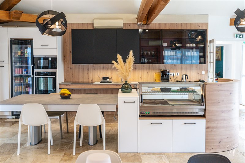 Grande cuisine sur-mesure pour une maison de retraite à Montauban | Raison Home - 5