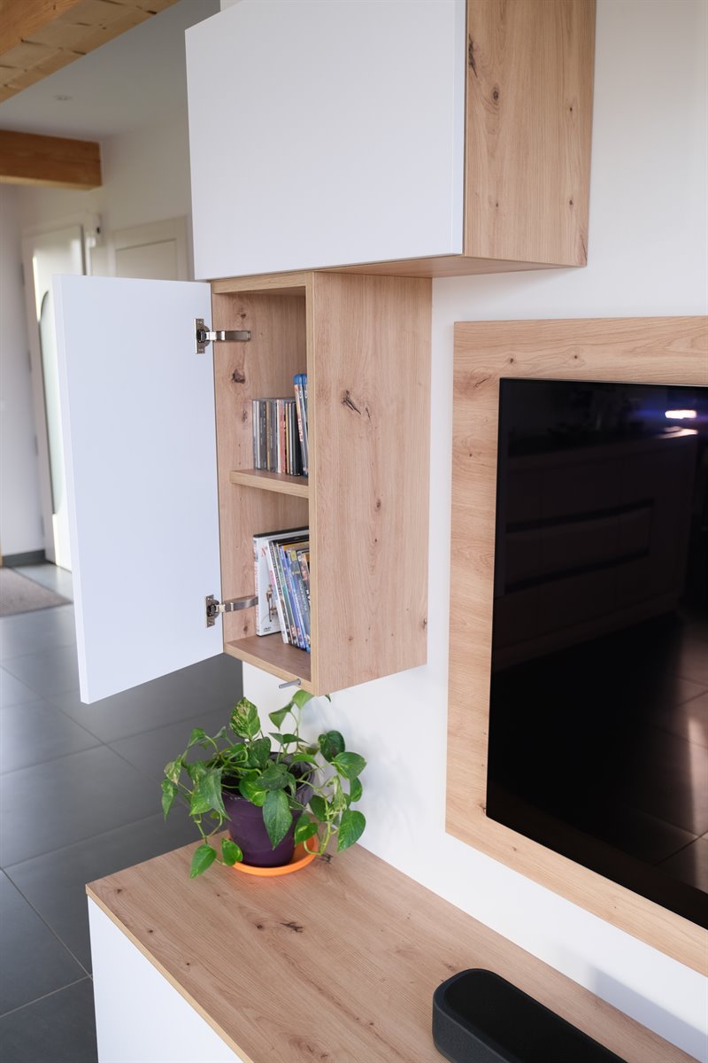 Meuble TV et rangements de style moderne bois et blanc | Raison Home - 9