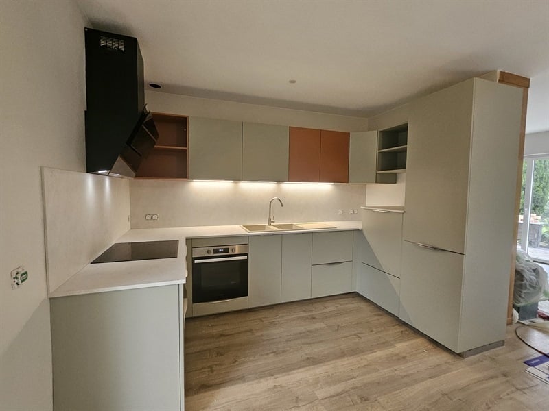 Cuisine ouverte de style moderne  2