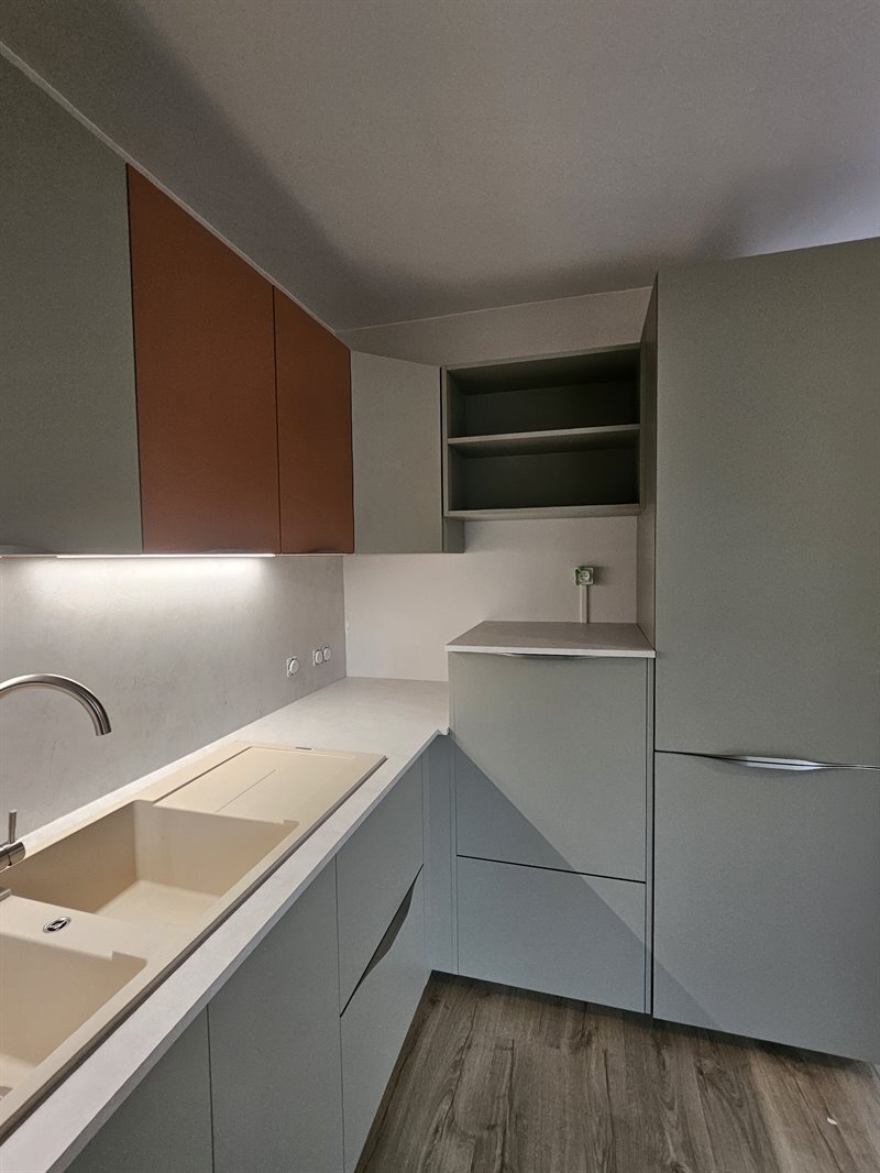 Cuisine ouverte de style moderne  4